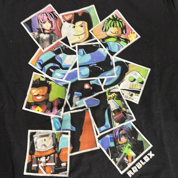 Roblox short sleeve shirt - Picture 2 of 3